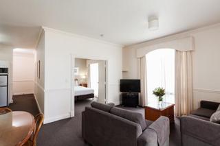 Majestic Old Lion Aparthotel 4*