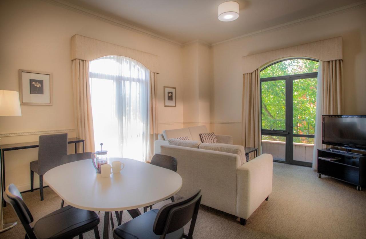 Majestic Old Lion 4* North Adelaide